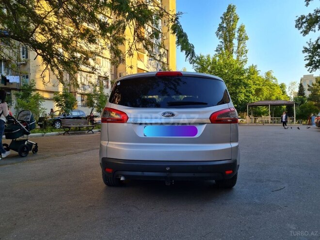 Ford  2011, 256,000 km - 2.0 л - Bakı