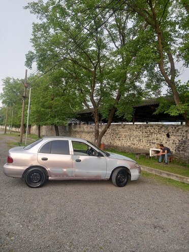 Hyundai Accent 1995, 236,563 km - 1.5 l - Zaqatala