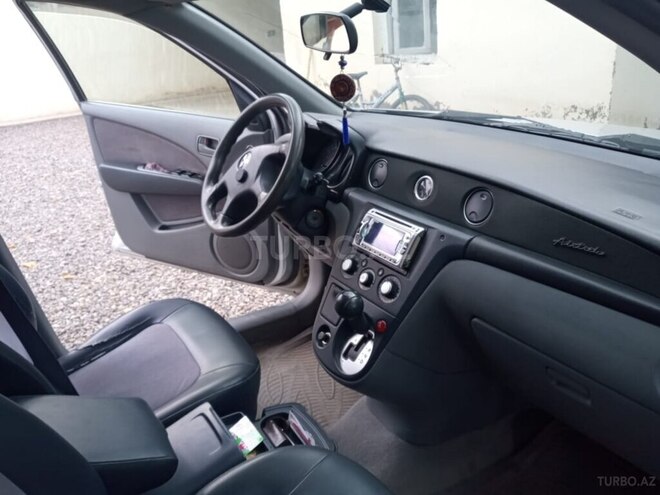 Mitsubishi Airtrek 2001, 267,281 km - 2.4 l - Qazax