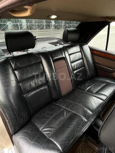 Mercedes E 250 1991, 280,000 km - 2.5 l - Şəki