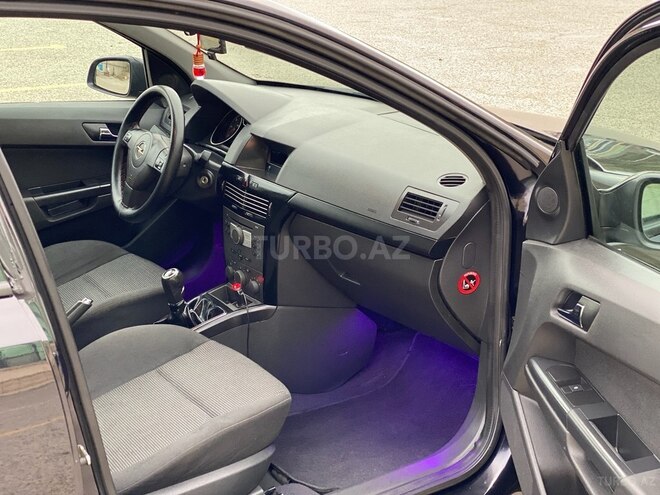 Opel Astra 2006, 262,000 km - 1.3 l - Bakı