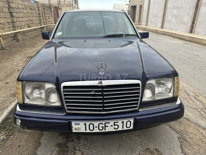 Mercedes E 280 1995, 298,700 km - 2.8 l - Bakı