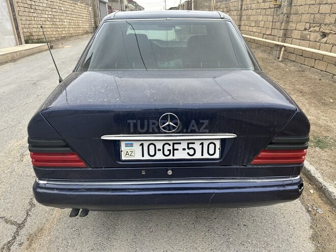 Mercedes E 280 1995, 298,700 km - 2.8 l - Bakı