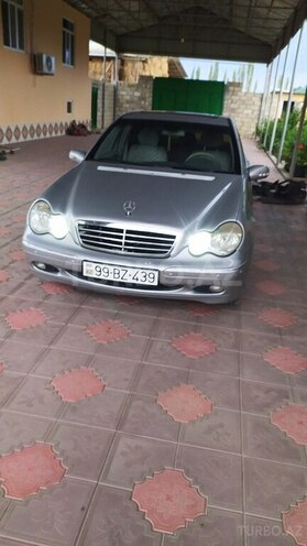 Mercedes C 240 2001, 318,000 km - 2.4 l - Yevlax