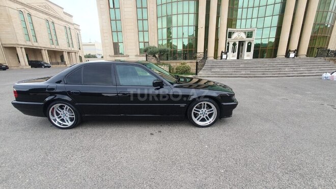 BMW 740 2000, 336,000 km - 4.0 л - Bakı