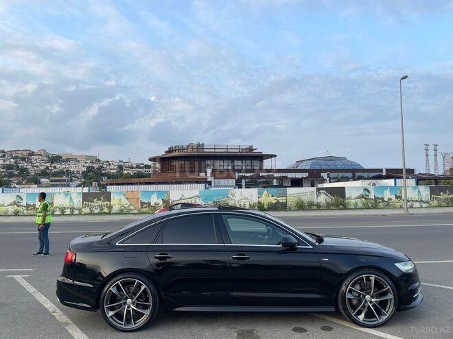 Audi A6 2015, 189,600 km - 2.0 л - Bakı
