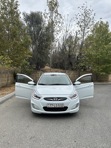Hyundai Accent 2014, 220,000 km - 1.6 l - Bakı