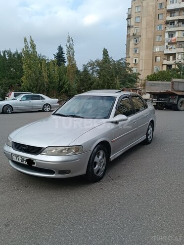 Opel Vectra 2000, 211,000 km - 2.0 l - Bakı
