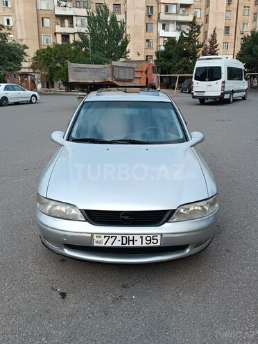 Opel Vectra 2000, 211,000 km - 2.0 l - Bakı