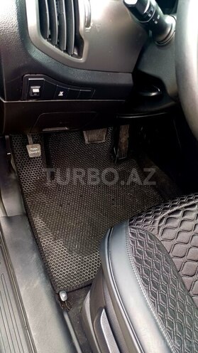 Kia Sportage 2011, 136,000 km - 2.0 л - Sumqayıt