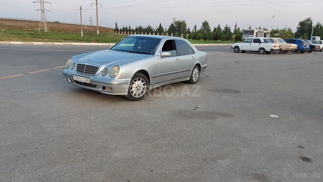 Mercedes E 240 2001, 429,814 km - 2.6 l - Ağdaş
