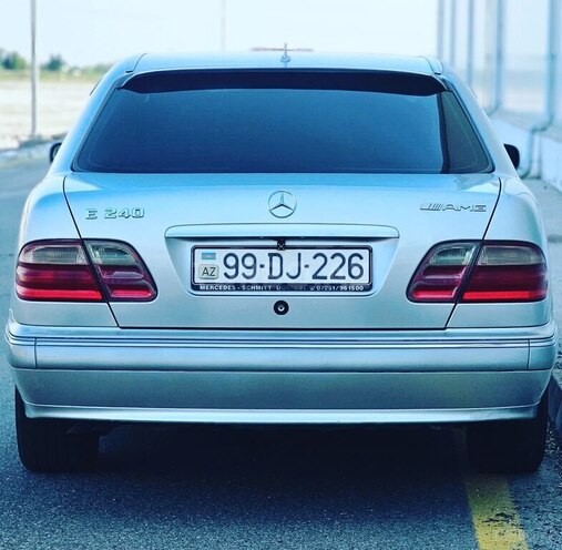 Mercedes E 240 2001, 429,814 km - 2.6 l - Ağdaş
