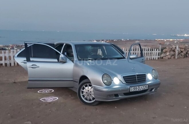 Mercedes E 240 2001, 429,814 km - 2.6 l - Ağdaş