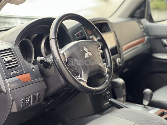 Mitsubishi Pajero 2007, 409,000 km - 3.0 l - Bakı