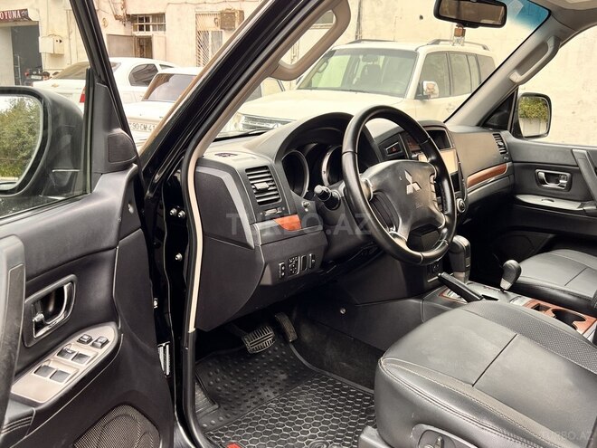 Mitsubishi Pajero 2007, 409,000 km - 3.0 l - Bakı