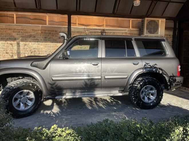 Nissan Patrol 2003, 380,000 km - 3.0 l - Bakı