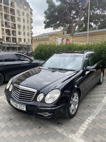 Mercedes E 220 2008, 337,000 km - 2.2 l - Bakı