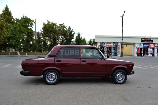 LADA (VAZ) 2107 2012, 187,000 km - 1.6 l - Saatlı