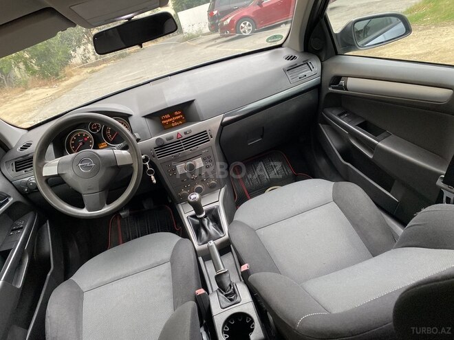 Opel Astra 2005, 336,000 km - 1.6 l - Bakı