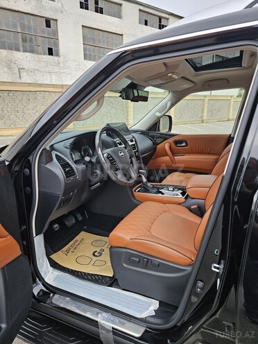 Nissan Patrol 2023, 1,800 km - 4.0 l - Bakı