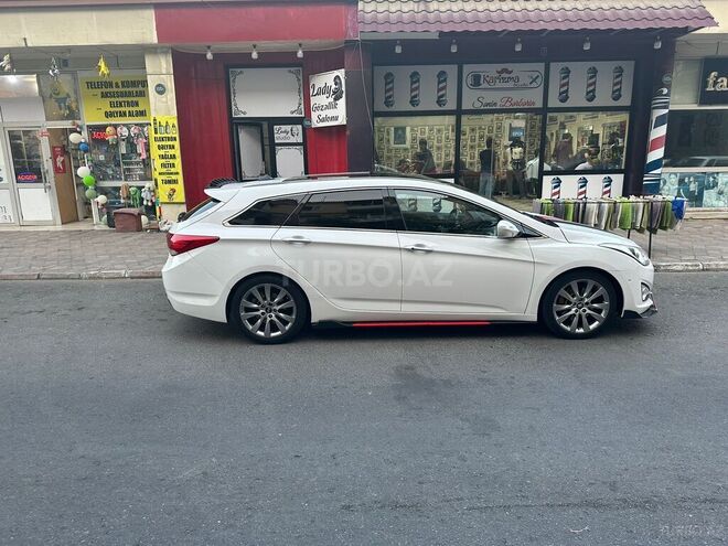 Hyundai i40 2011, 237,000 km - 2.0 l - Bakı