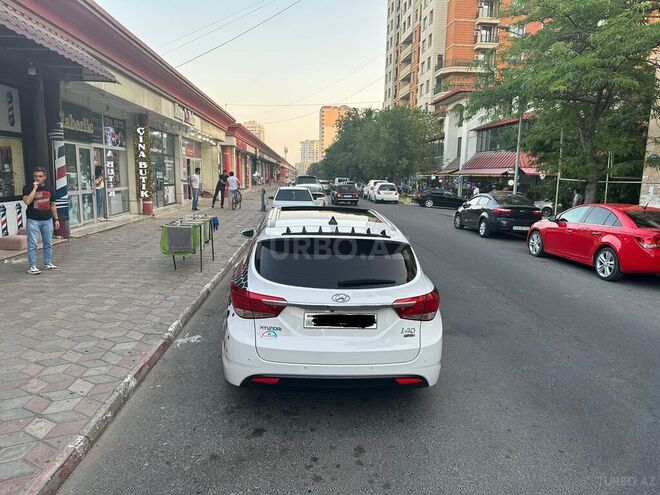 Hyundai i40 2011, 237,000 km - 2.0 l - Bakı