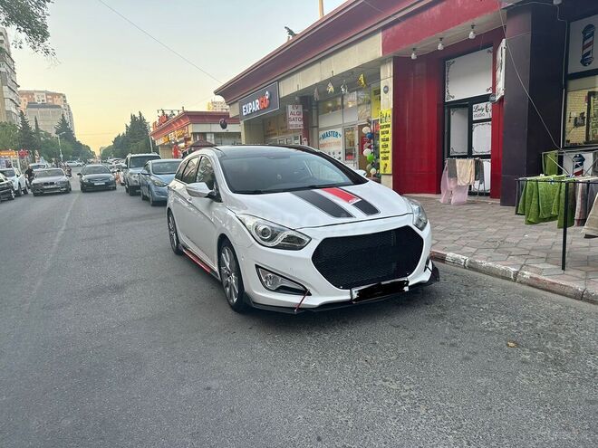 Hyundai i40 2011, 237,000 km - 2.0 l - Bakı