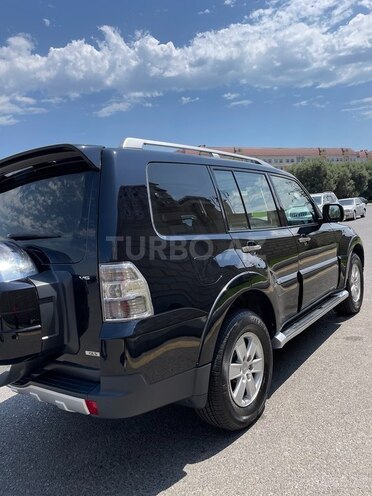 Mitsubishi Pajero 2007, 163,000 km - 3.0 л - Bakı