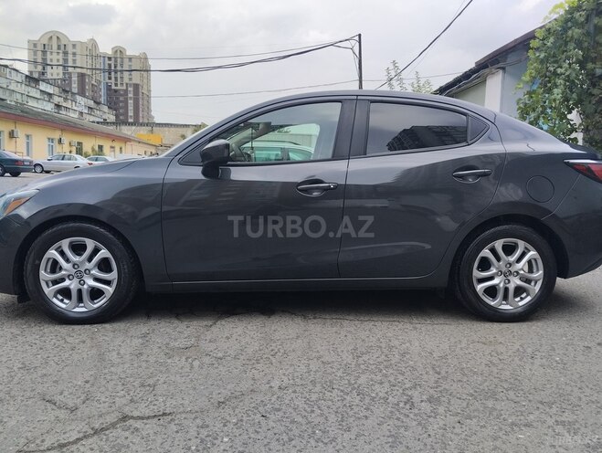 Toyota Yaris 2015, 101,000 km - 1.5 l - Bakı