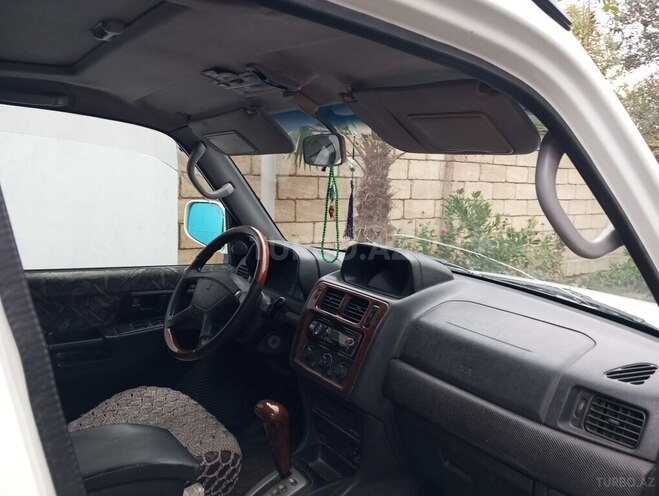 Mitsubishi Pajero io 1999, 295,000 km - 1.8 l - Sabirabad