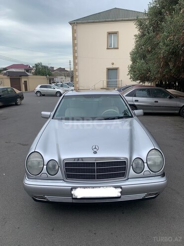 Mercedes E 240 1999, 347,630 km - 2.4 l - Bakı