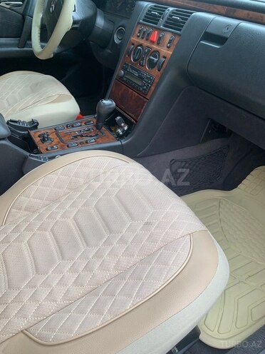 Mercedes E 240 1999, 347,630 km - 2.4 l - Bakı