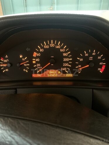 Mercedes E 240 1999, 347,630 km - 2.4 l - Bakı
