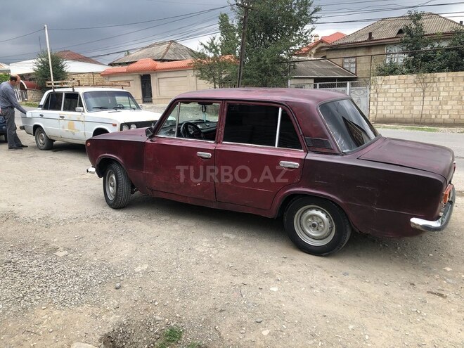 LADA (VAZ) 21011 1984, 85,000 km - 1.3 l - Quba