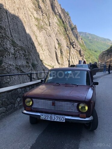 LADA (VAZ) 21011 1984, 85,000 km - 1.3 l - Quba