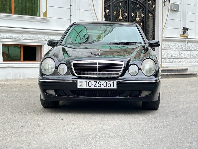 Mercedes E 220 2001, 435,125 km - 2.2 л - Bakı