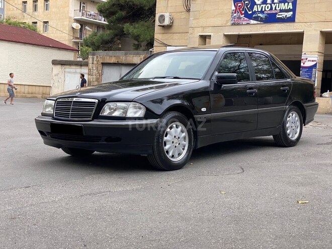 Mercedes C 180 2000, 306,000 km - 1.8 л - Bakı