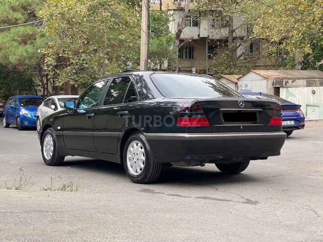 Mercedes C 180 2000, 306,000 km - 1.8 л - Bakı