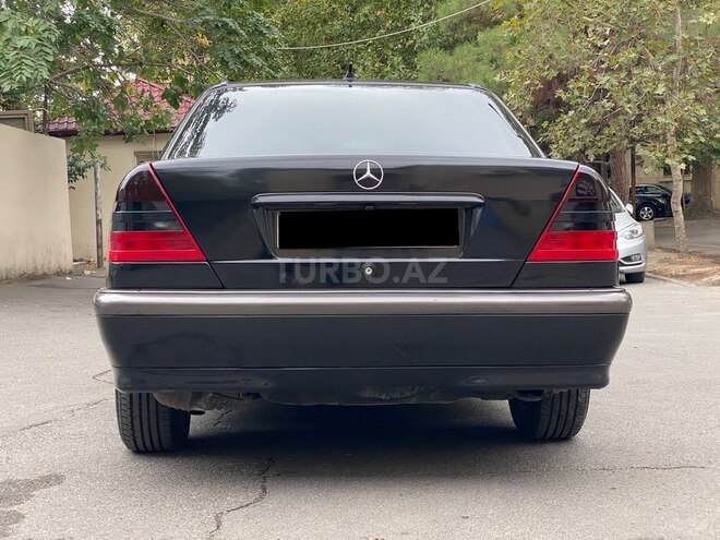 Mercedes C 180 2000, 306,000 km - 1.8 л - Bakı