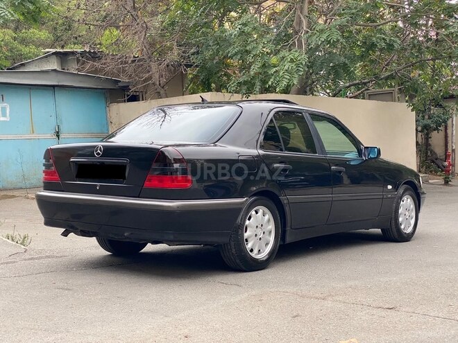 Mercedes C 180 2000, 306,000 km - 1.8 л - Bakı