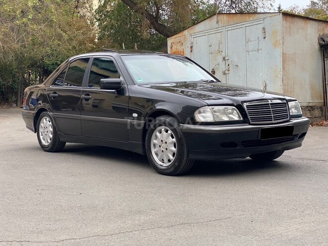 Mercedes C 180 2000, 306,000 km - 1.8 л - Bakı