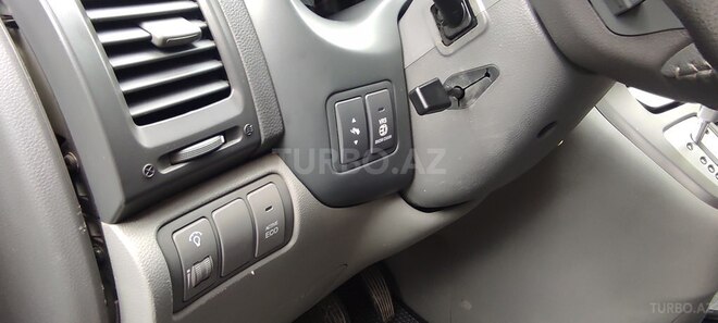 Kia Carnival 2011, 160,000 km - 2.2 l - Bakı