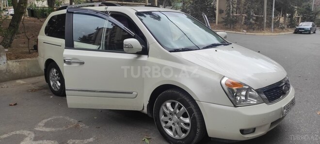 Kia Carnival 2011, 160,000 km - 2.2 l - Bakı