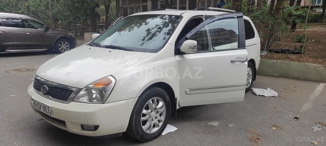 Kia Carnival 2011, 160,000 km - 2.2 l - Bakı