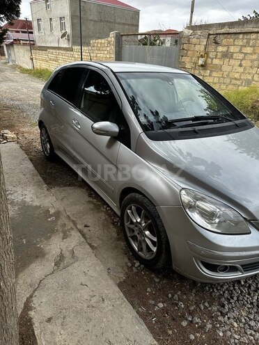 Mercedes B 170 2006, 335,000 km - 1.7 l - Bakı