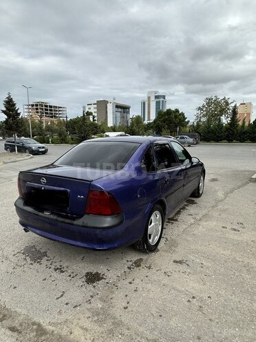 Opel Vectra 1996, 274,000 km - 1.8 l - Bakı