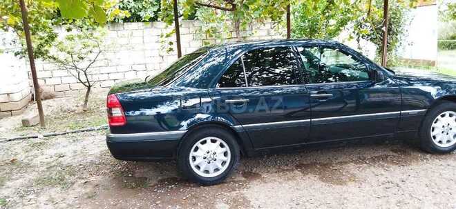 Mercedes C 200 1996, 320,599 km - 2.0 l - Saatlı