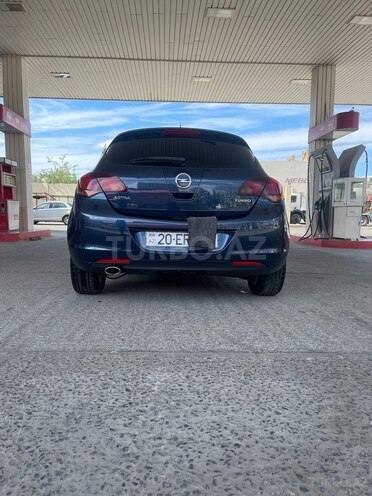 Opel Astra 2010, 167,500 km - 1.4 л - Gəncə
