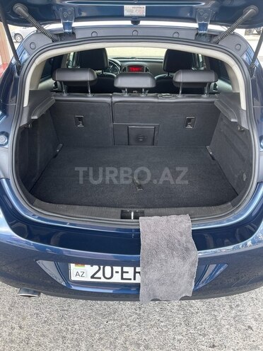 Opel Astra 2010, 167,500 km - 1.4 л - Gəncə