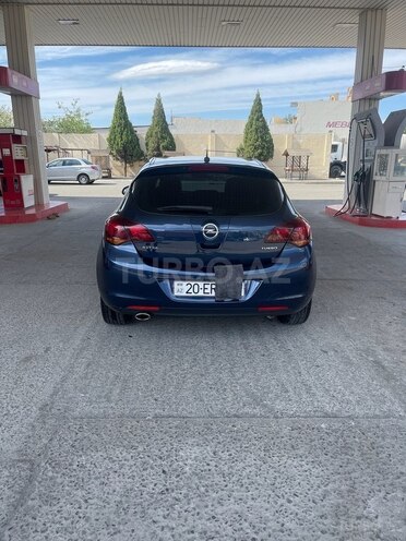 Opel Astra 2010, 167,500 km - 1.4 л - Gəncə